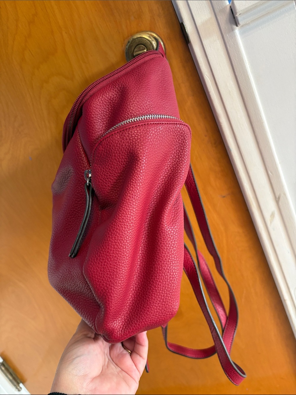 Perlina Pebbled Wine Red Leather Backpack - Picture 3 of 8